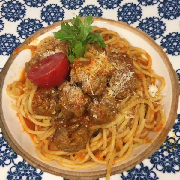 64.KÖFTELİ SPAGETTI