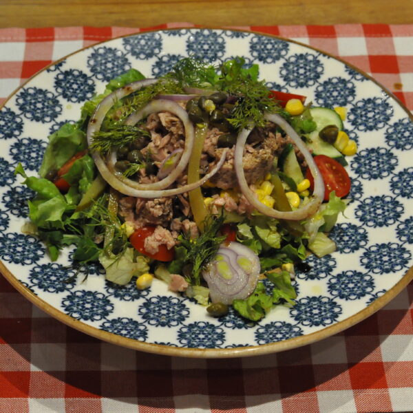 51.TON BALIKLI SALATA
