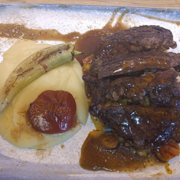 109.DEMI GLACE SOSLU ANTRİKOT