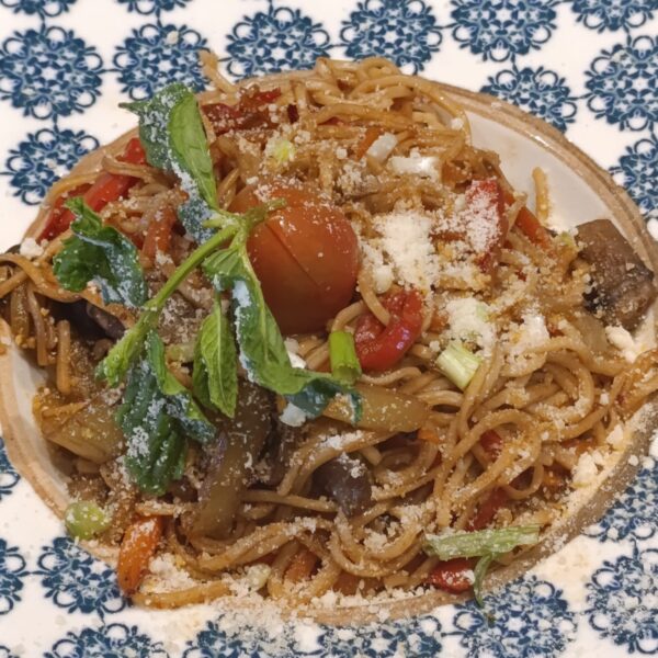 55, SEBZELİ NOODLE